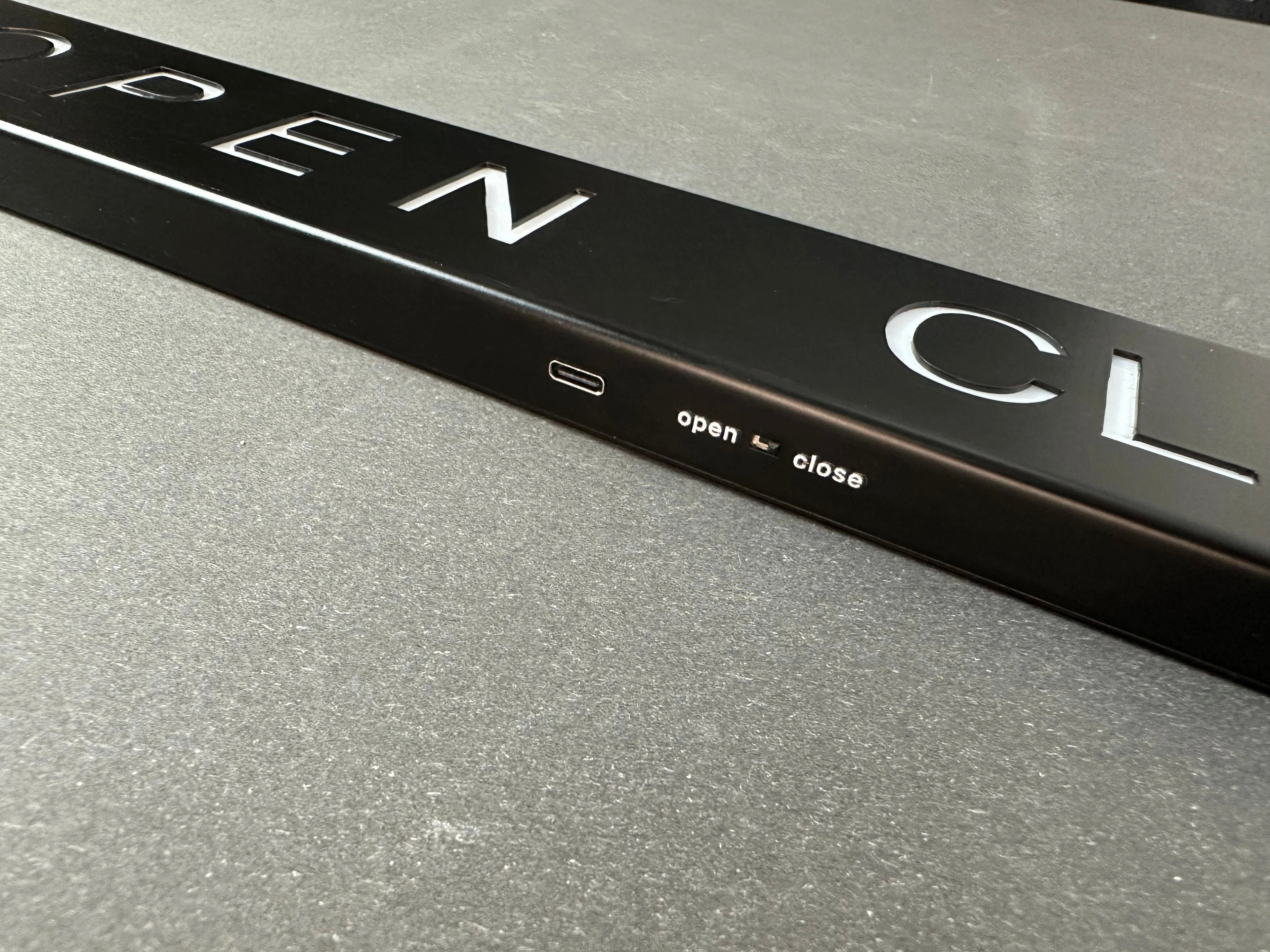 LED Open Closed Sign – RGB Business Sign with App Control